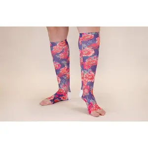 Poppy Gradient Compression Socks