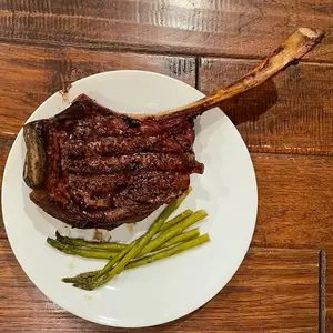 Tomahawk Ribeye Steak