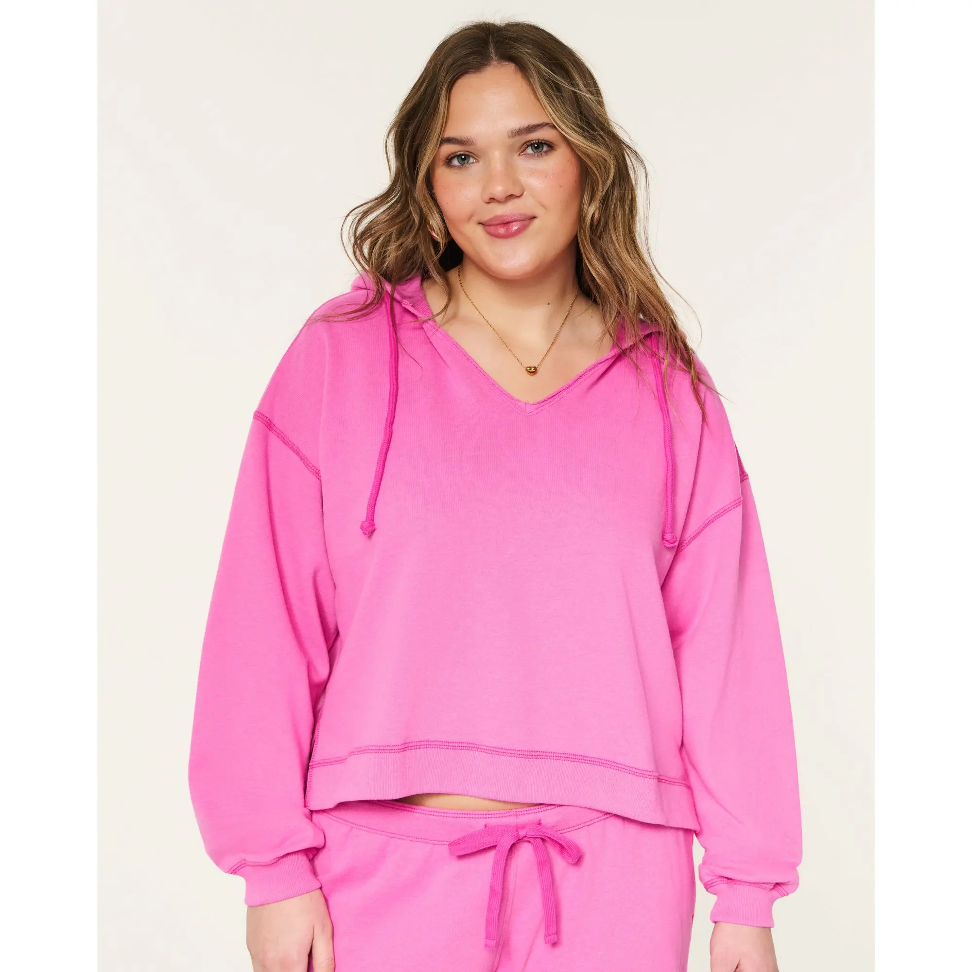 Hollister Feel Good Easy Hoodie