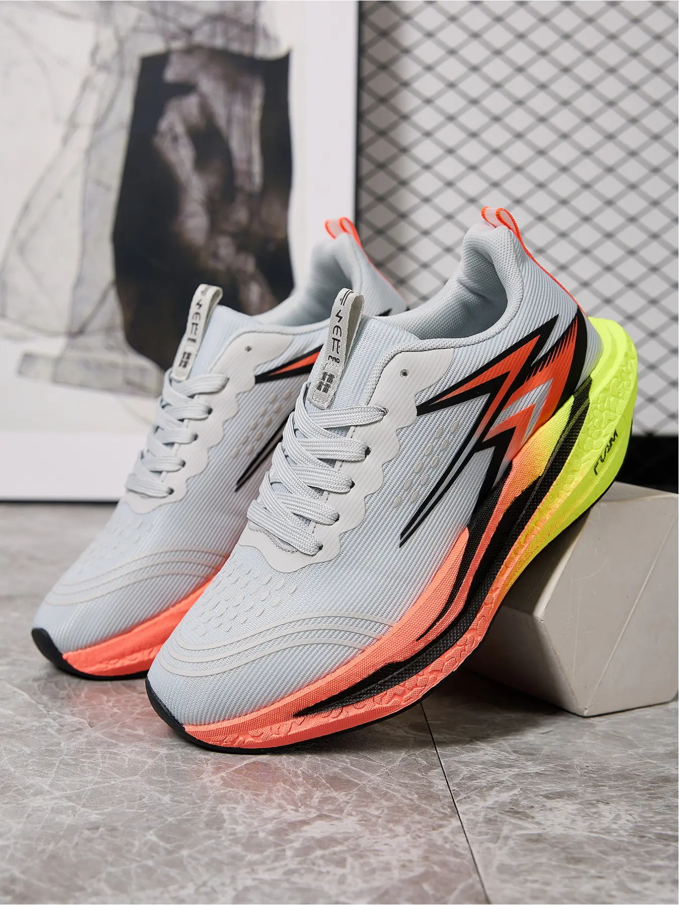 Men's Laces Thick Sole Colorblock Sporty Running Shoes, Lightweight Breathable Sports Shoes, Anti-Slip Tpu Outsole, Ventilated Design, All Seasons