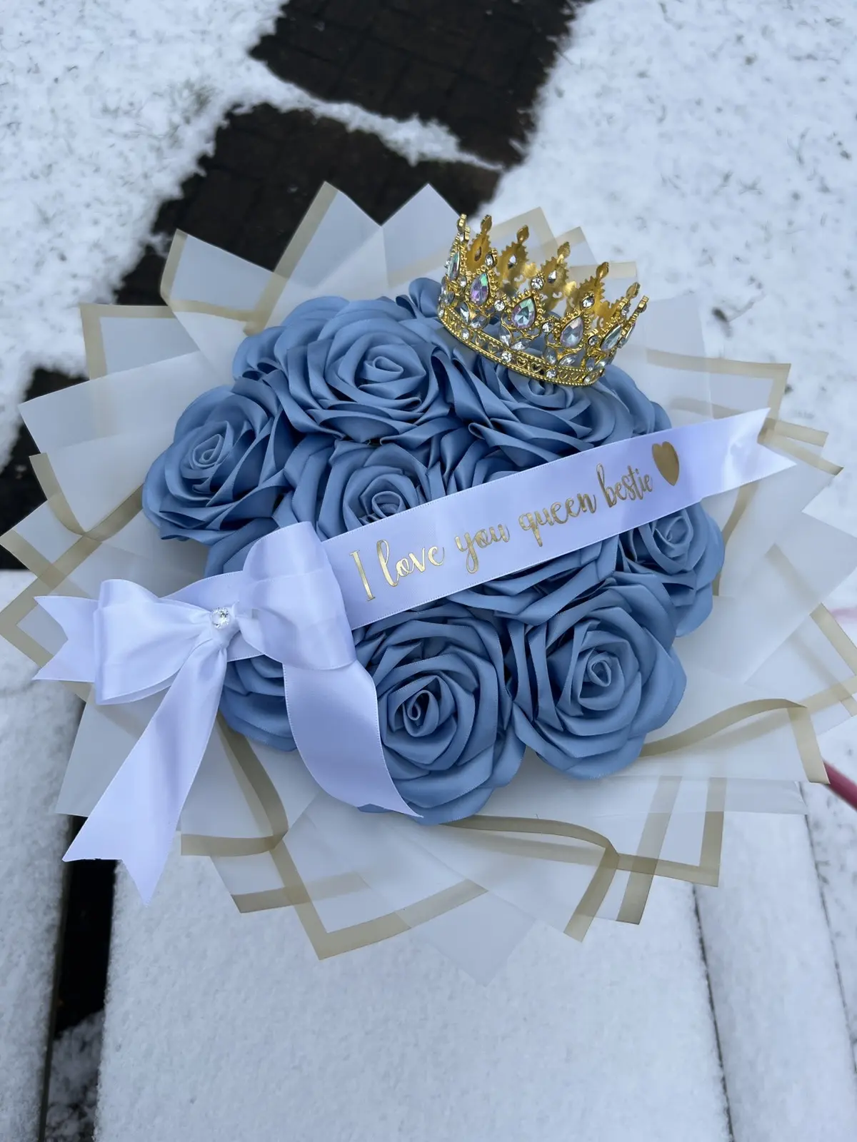 Eternal roses
