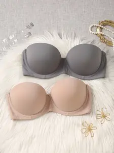 Multi-pack Women's strapless bras, seamless T-shirt bras, Seamless Padded Bra, suitable for wearing with dresses and for everyday wear.