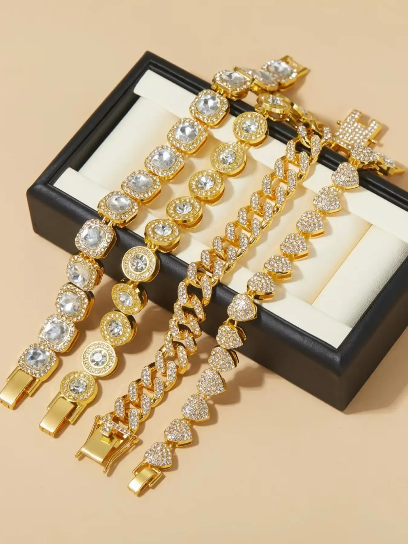 The four piece zircon sparkling bracelet fashion bracelet tennis bracelet hip-hop buckle lock bracelet is suitable for daily wear, vacation and dating occasions, a small gift Stackable Bracelets, Jewelry Bracelet Sets, Bracelet Bundle
