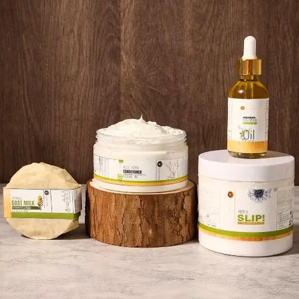 Wash Day Bundle, Papaya Hair Growth Oil, Aloe Vera Leave-In Conditioner, Goat Milk Shampoo Bar, Natural Routine - Glory Hair