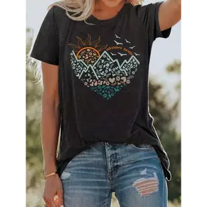 Chic All-Season Heart Sun Print Crew Neck Tee - Casual, Stretch Knit, Easy-Care, Women's Summer Top