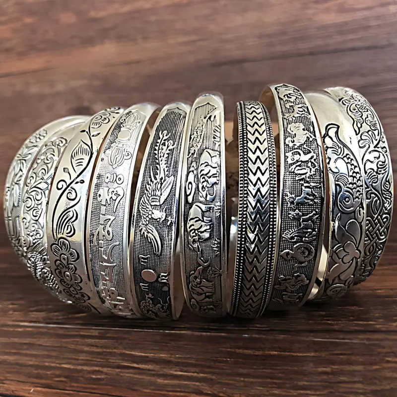 【Black Friday】Vintage Chinese-Style Adjustable Cuff Bangle with Exquisite Engraved Design, Unisex Daily-Wear Fashion Bracelet Set