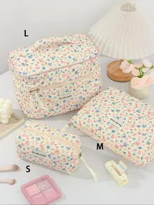 1 Piece/set Of Autumn and Winter Candy White Background Makeup Bag, Fashionable and Casual Travel Cosmetic Bag, Multi-functional, Large Capacity and Large Storage Bag, Suitable for Women, Female Students, Festival Gifts, Handheld Cosmetic Pouch