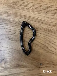 1pc Alien Battle Axe Spring Buckle Hardware Accessories, Streetwear Carabiner Y2K Retro Keychain, Zinc Alloy Spring Coil, Mountain Climbing Buckle, Keychain, Car key, Dog Buckle, Unique Shape, Fashionable Alloy Keychain, Stylish Keychain