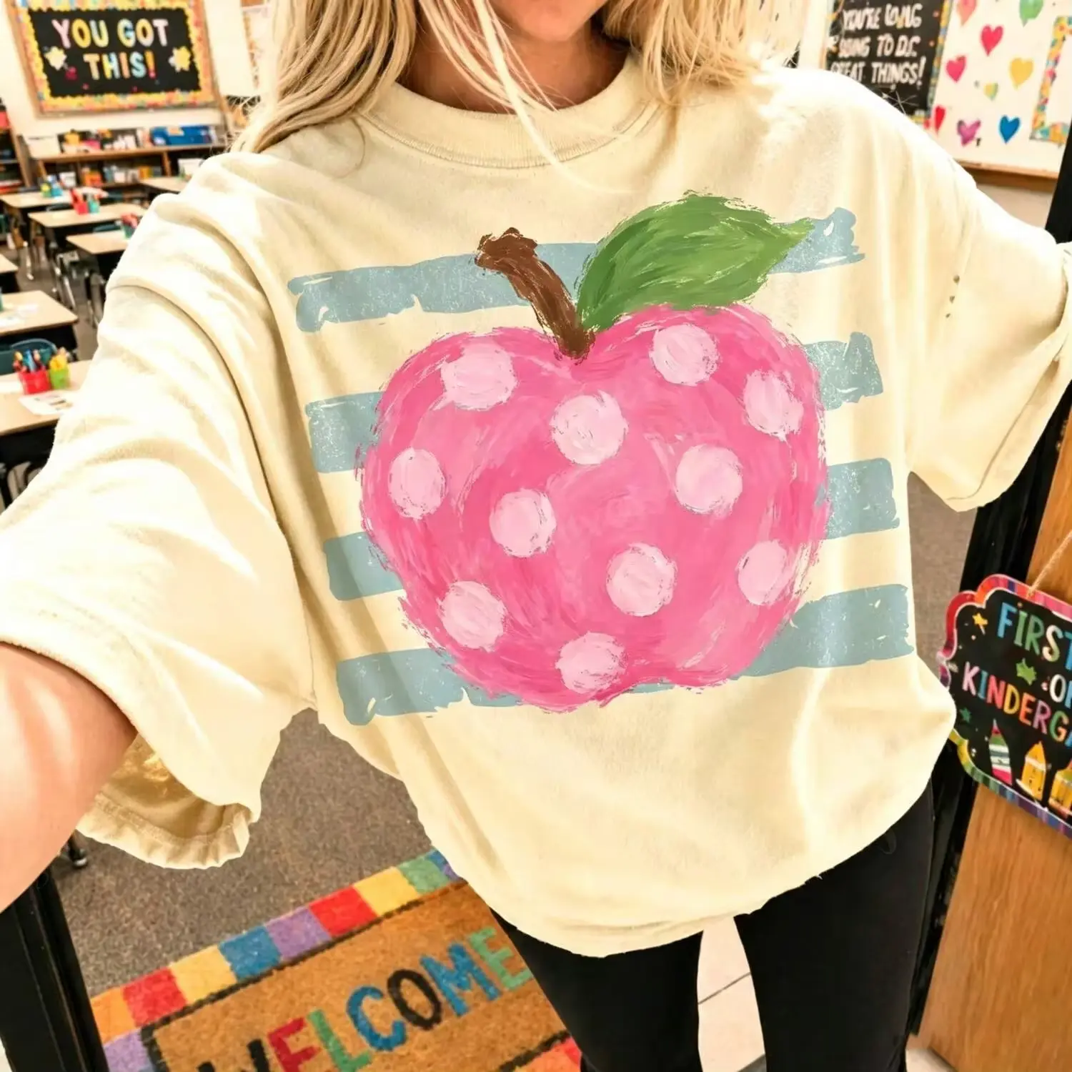 Cute Pink Polka Dot Apple Shirt School Teacher Graphic Tee Aesthetic Pastel Fruit Top  Elementary School Teacher Outfit Gift For Her Casual Crewneck