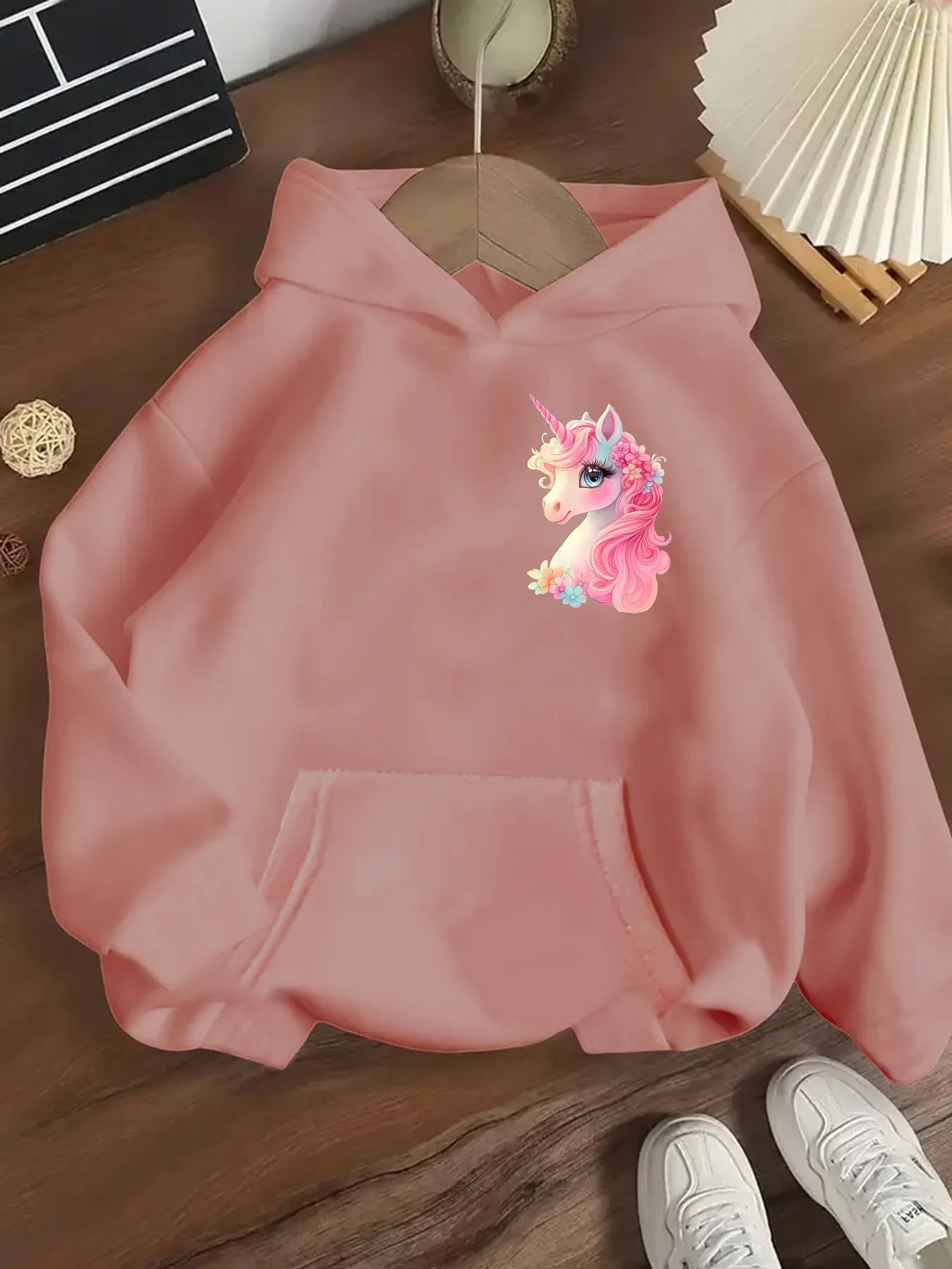 Girls' Spring & Fall Casual Unicorn Print Hoodie, Long Sleeve Loose-Fitting Sweatshirt, Comfortable All-Purpose Pullover Gift
