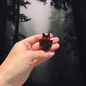 Mothman – 3D Printed Spooky Cute Mothman - Mini Mothman - Halloween Desk Buddy - Kawaii Mothman Toy - Mini Crptid Fidget - Mothman Fidget Toy