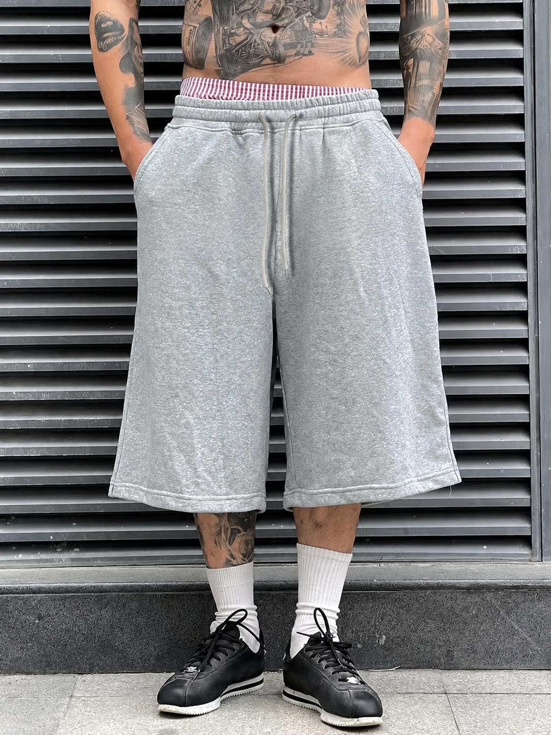 Mens 3 4 Length Sweat Shorts Urban fashion essentials Baggy Wide Leg Below Knee Long Shorts Drawstring Elastic Waist Plain Streetwear Shorts Loose Fit Gym Workout Lounge Skater Hip Hop Y2K Athletic Capri Shorts Daily Casual Summer Outfit Wear Street Looks