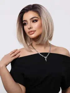 10 Inch Golden Blonde Lace Front Synthetic Wig with Dark Roots, Free Parting Natural Look for Daily Wear, No Glue Non-Sensitive Short Wig, Fashion Wig, Lace Front Wigs, Glueless Synthetic Wig