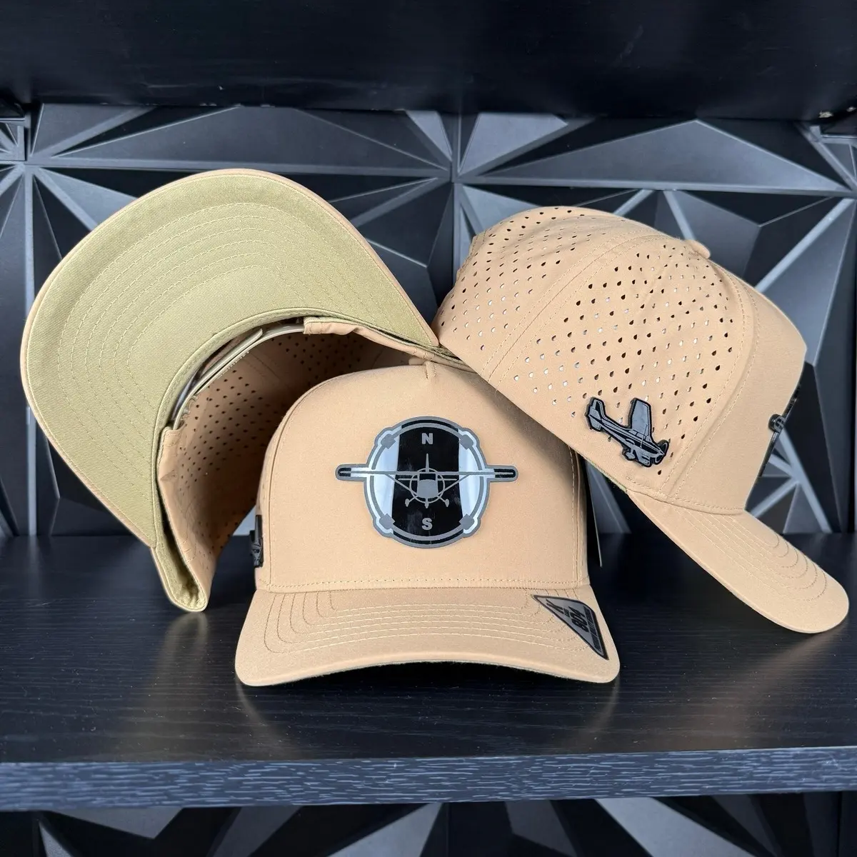 Compass plane Plate SnapBack hat