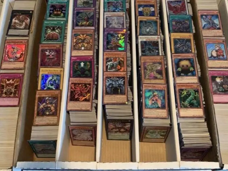 Yu-Gi-Oh Cards Lot! 40 Cards - 10 Holos 1:3 Chances for Chase Hits!