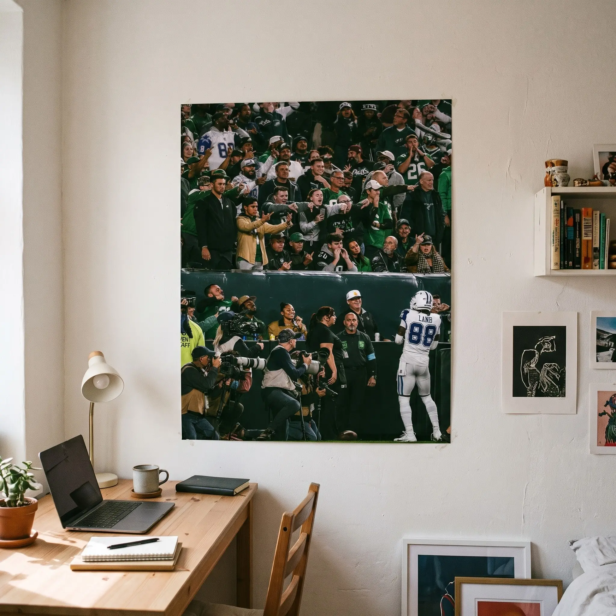 [Poster No Frame] CeeDee Lamb Football Poster, Sports Wall Gift