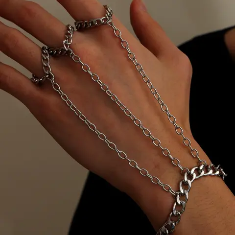 Men's Silver Stainless Steel Cuban Link Hand Chain Bracelet, Punk Gothic Hip Hop Finger Chain Jewelry, Y2K Streetwear Hand Harness for Party & Everyday Wear, Metal Bracelet
