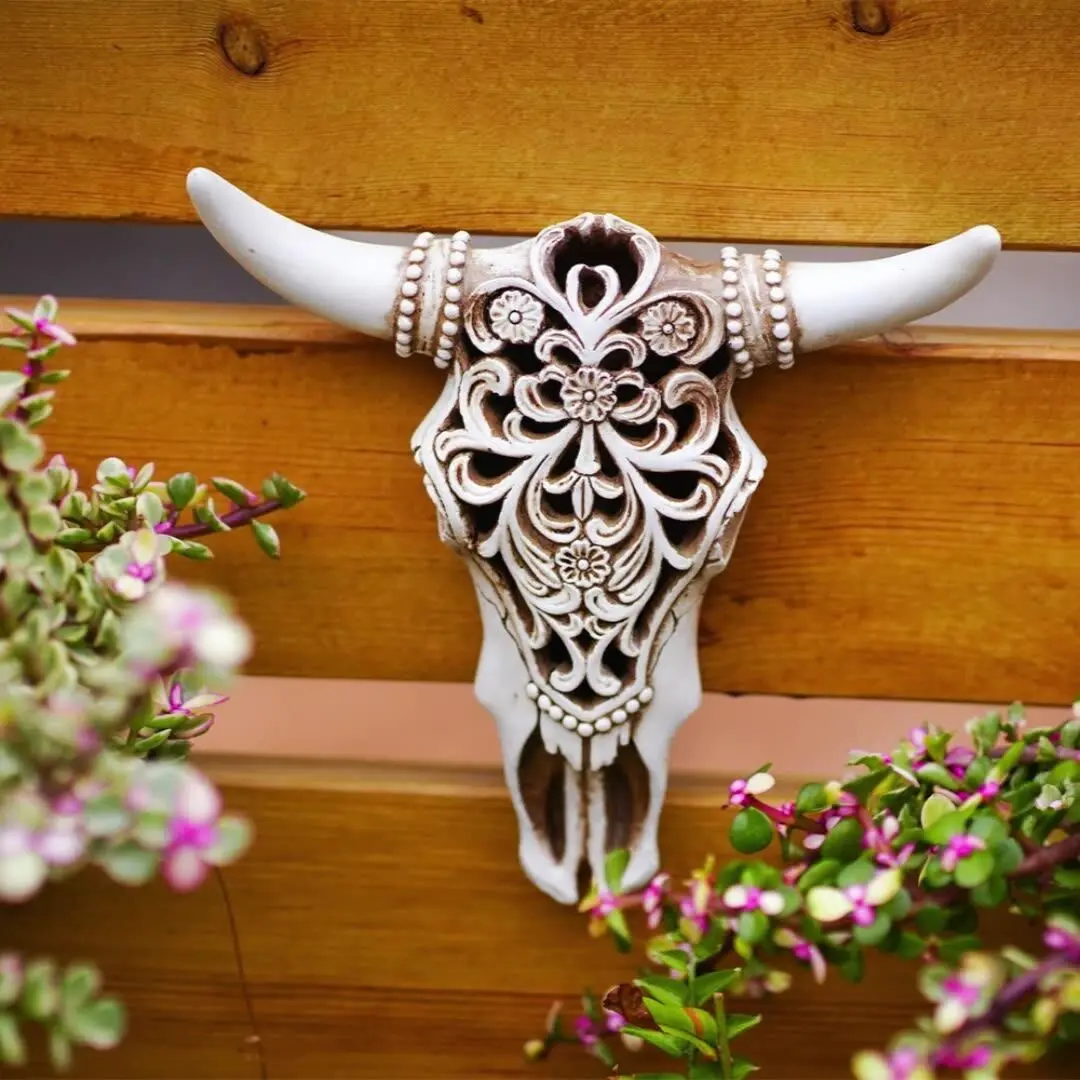 3D Realistic Bull Head Wall Hanging Art, Resin Hanging Ornament, Replica Bull Skull Statue, Unique Home Decor Ornament, Wall Decoration Sculpture, Decorative Wall Art