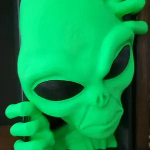 ik3d Alien Book Nook - Green Space Alien Design for Home Decor - Easy to Use & Stylish Addition to Any Room