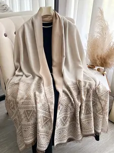 Stylish Women's Geometric Pattern Scarf, Perfect for Girls Daily Use, Fashionable Gift Scarf for Birthdays, All Seasons Casual Fit Textured Blanket Scarf