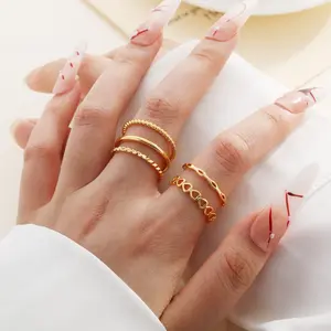 FUNEIA 5Pcs 14K Gold Plated Stackable Rings for Women Simple Cute Heart Band Set Minimalist Elegant Versatile Classic Nickel-Free Hypoallergenic US Sizes 6-11 Perfect Gift for Wife Anniversary Promise Wedding Ring Midi Thumb Ring