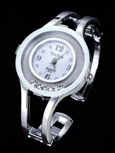 Round Pointer Quartz Watch, Minimalist Rhinestone Decor Dial, Vintage Cuff Bangle Design, Elegant Wristwatch for Women and Men