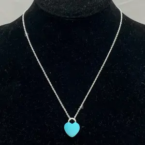 Valentine's Day Enamel Heart Necklace & Bracelet Set for Women Mothers Daughters 45cm Light Luxury Jewelry Special Holiday Occasion Gift