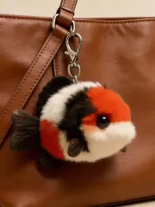 New Good Luck Koi Fish Keychain Gift for Friends, Cute Plush Couple Hanging Ornament, Lucky Carp Backpack Decoration, All Seasons, Cute Charms Keychain