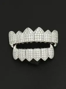 Hiphop Vampire Jewelry Set, Sharp Tooth 6-Teeth Mouth Guard, Halloween Costume Teeth Decor, 18k Gold Plated Zirconia Teeth Caps
