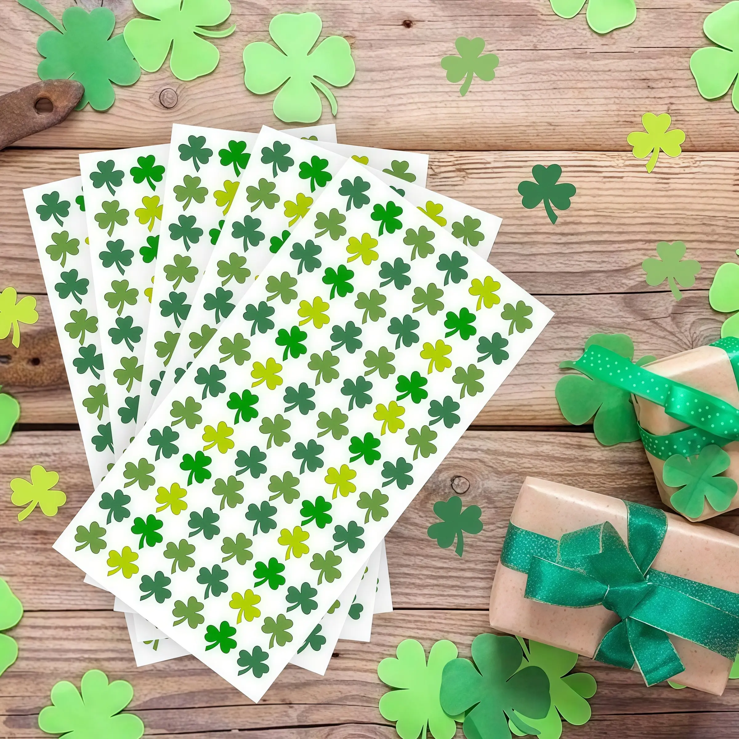 St Patrick's Day Clover Lucky Stickers, Self-Adhesive Design, DIY Projects, Handmade Journals, Gift Wrapping, Multi-Purpose Decorative Stickers