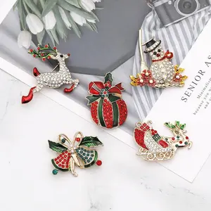 4PCS-New brooch napkin deduction, creative red apple, snowman, bell, elk cartoon corsage woman