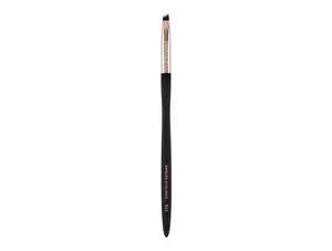 Artistry Series | Angled Eyeliner Brush