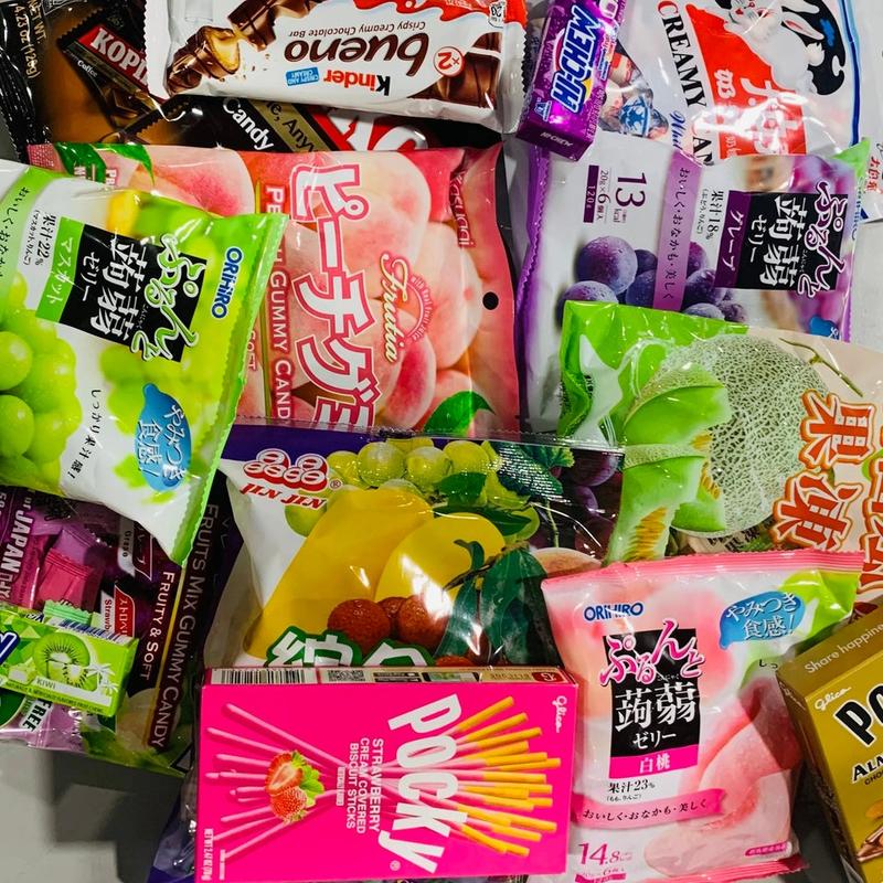 Assorted Asian Candy Box 10-15 Full Sized Items Candies For Holiday Jelly Gummy Candies Chocolate Ultimate Bundle Gift Multipack