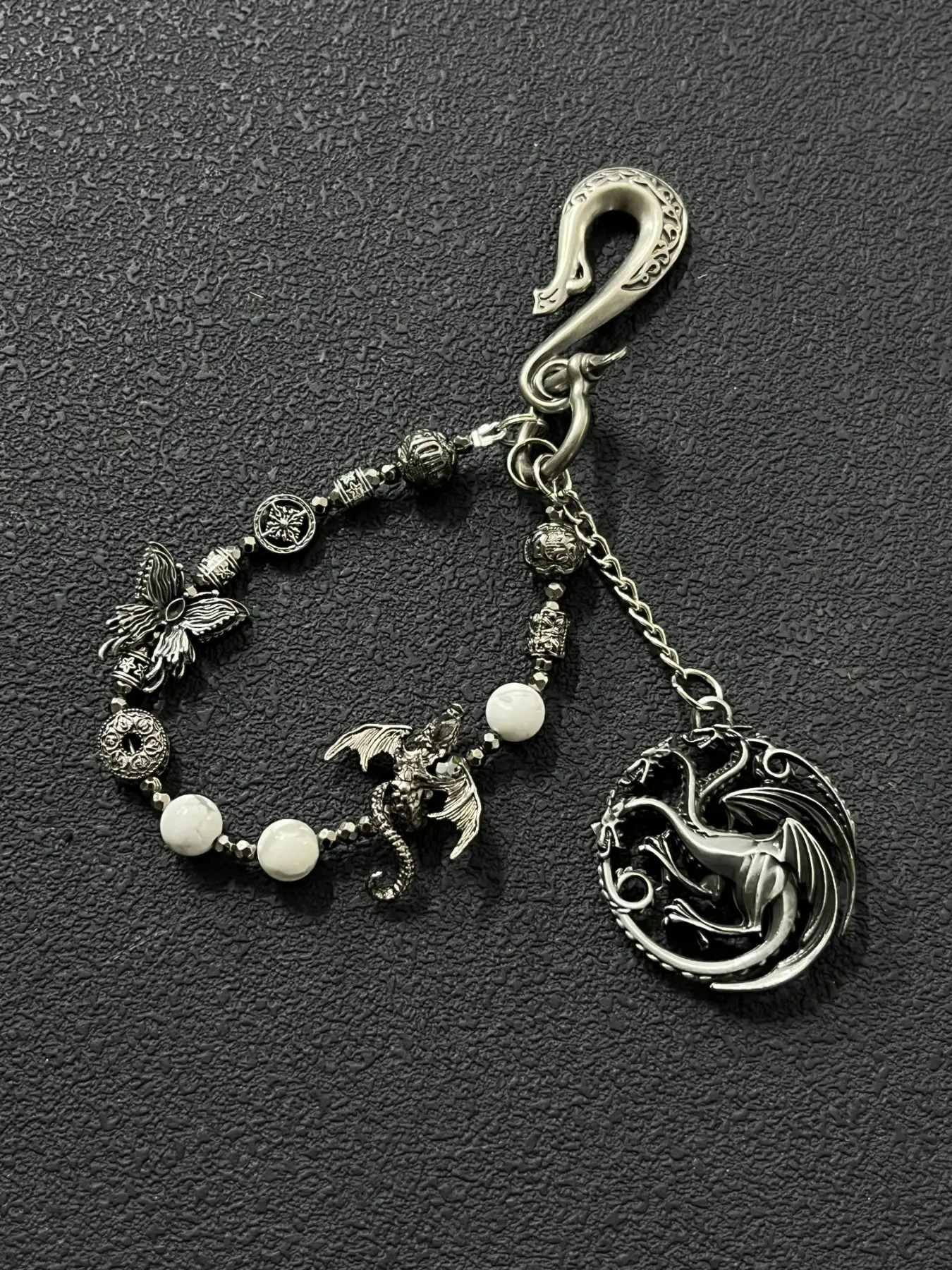 Vintage Dragon Pattern Bead Keychain Chain Pendant Punk Waistwear Accessory Street Style Creative Gift