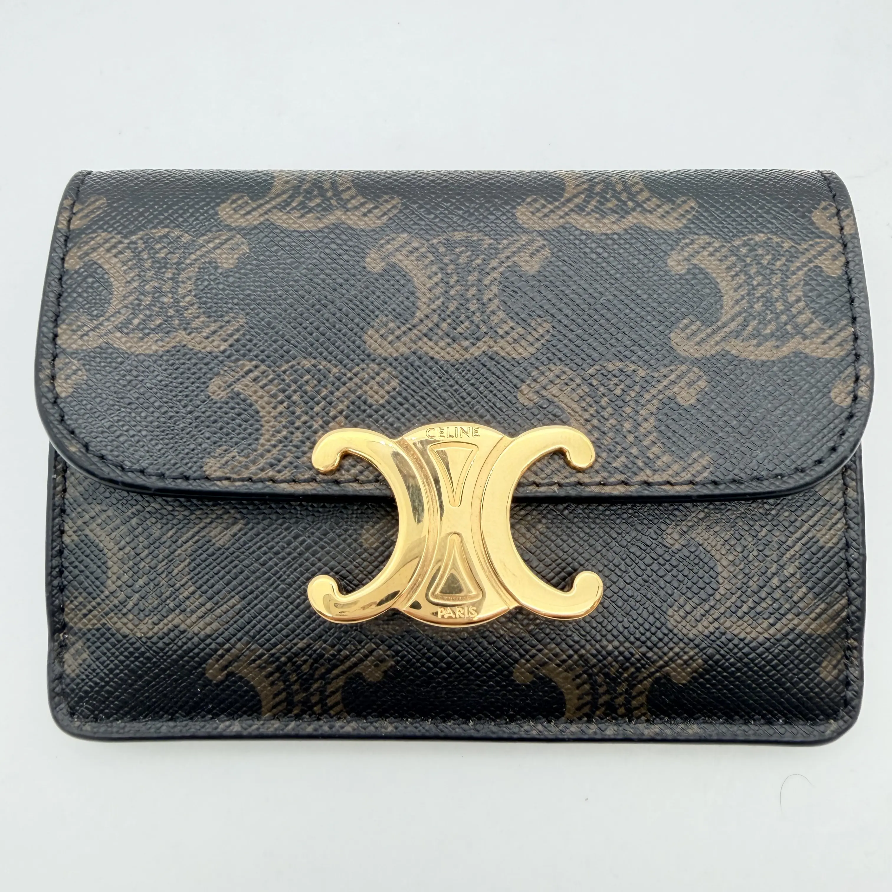 Pre-owned Celine monogram wallet HZ1tk