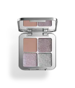 r.e.m. beauty by Ariana Grande sweet dreams eyeshadow quad makeup