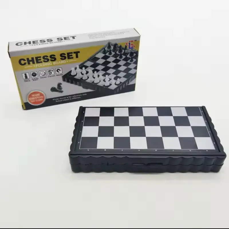 Mini chess, Pocket chess for travel