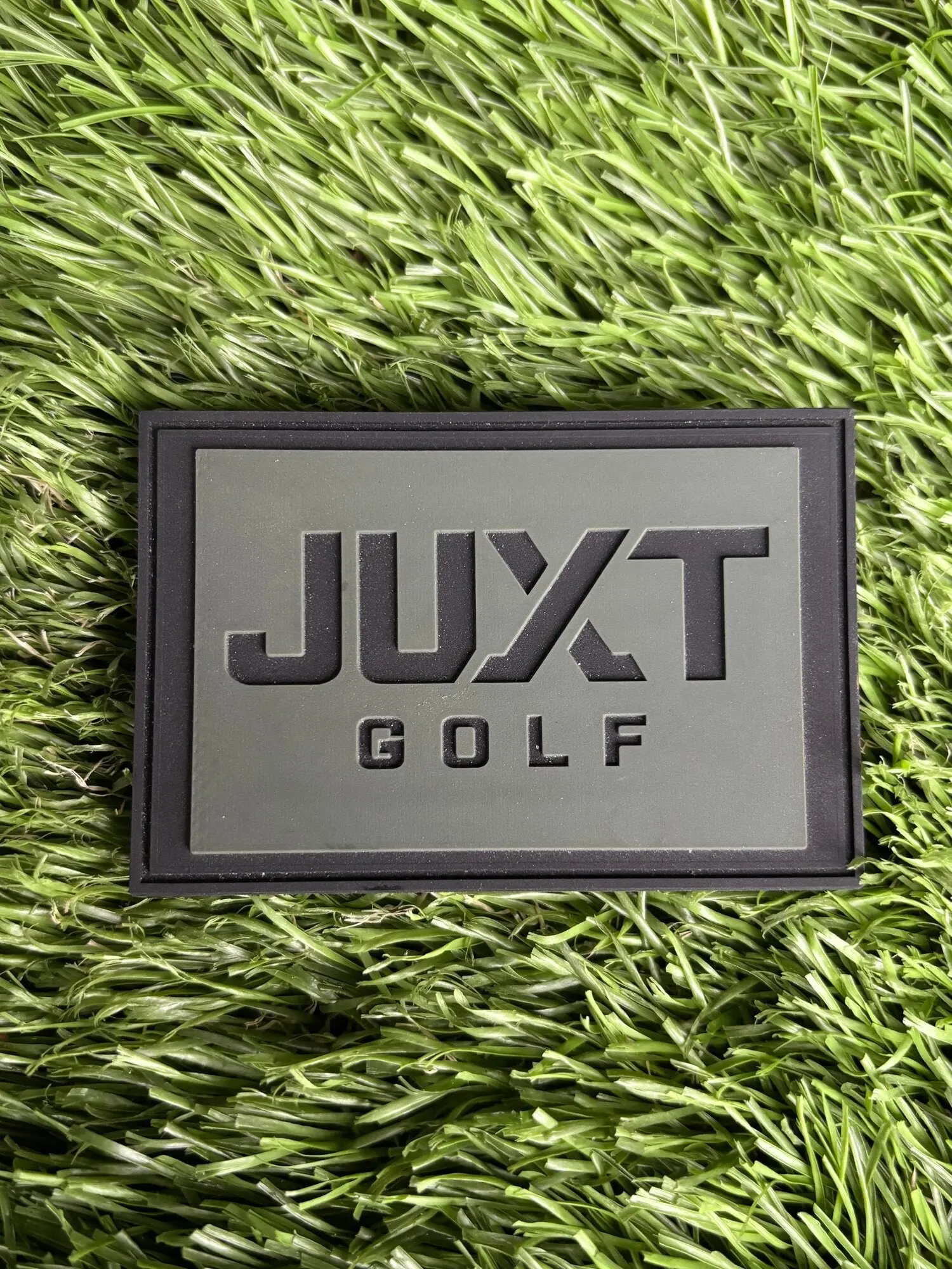 JUXT 3D Raised Face Premium Texture Golf Morale Patch with Velcro Hook Backing, Instant-Attach, Compatible with JUXT Headcovers/Hats, Golf Course-Use Embroidery Badge for Golfers