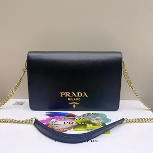 Pre-owned PRADA No material Shoulder Bags 7.8'' R2579 Shoulder Bag C18318877726 1203 T1 Chloe