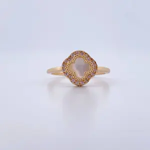 Anillo Trebol 2.75gr / T6 1/4 / Nacar Blanco Circones Blancos Oro Amarillo 18K &