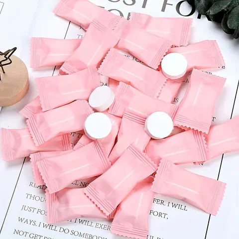 Disposable Towels Portable Travel Non-Woven Face Wipes Wet Tissues Outdoor Beach Vacation Essentials Hotel Facial Cloths Multi-Purpose Cleaning Face Skin Towels
