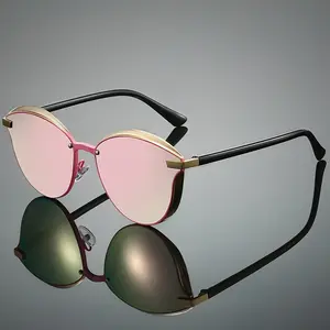 1pc Women's Cat Eye Glasses with Metal Frame & Gradient Pink to Clear Lenses - Lightweight Fashion Eyewear for Everyday & Special Occasions, Chic Outfit Accessory, Sophisticated Look, Highend Aesthetic