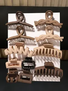 11pcs texture burst matte hair grip suit, grip online, whether it is daily commuting or leisure out of the street, can add points for you Flat Claw Clips