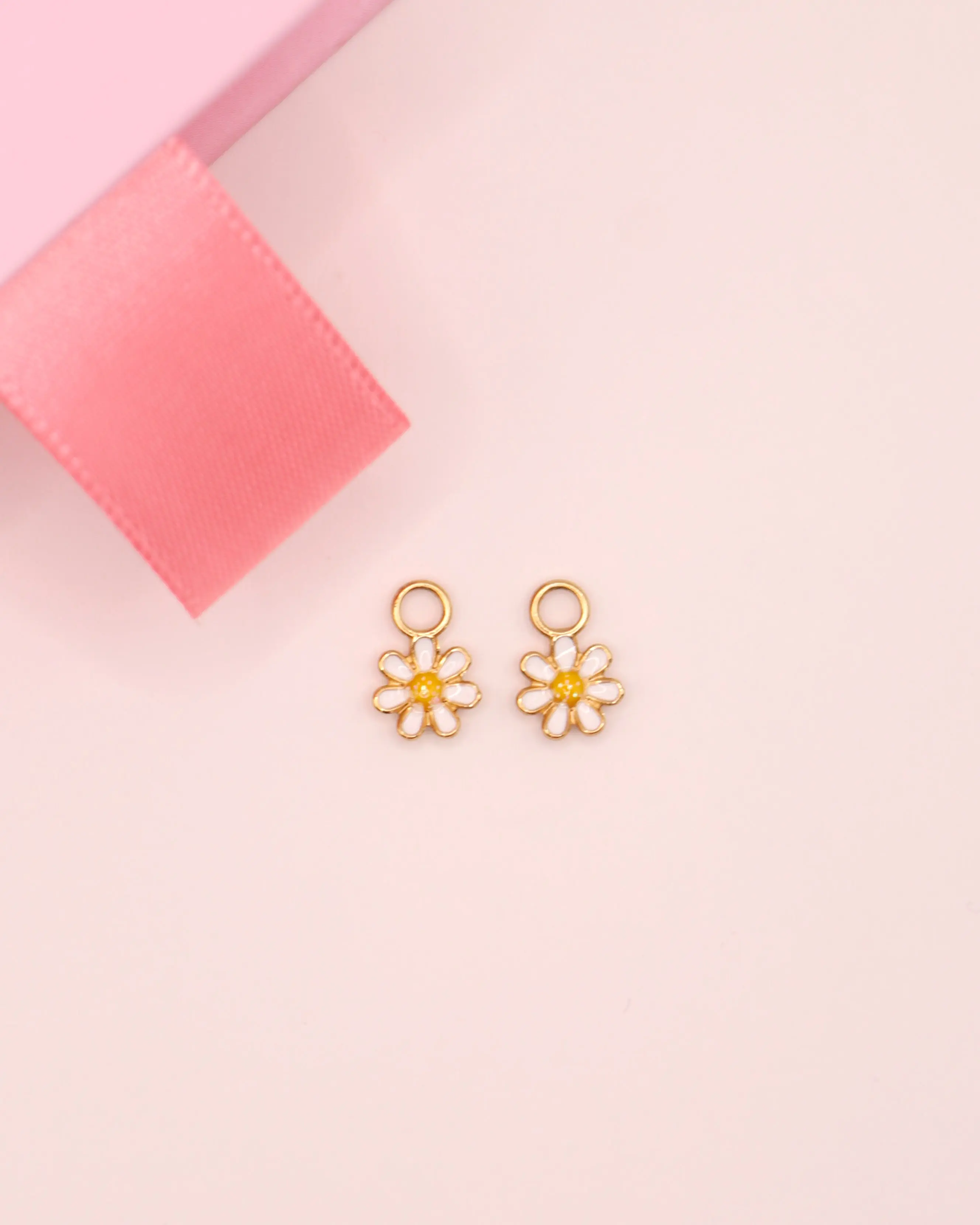Daisy Charms