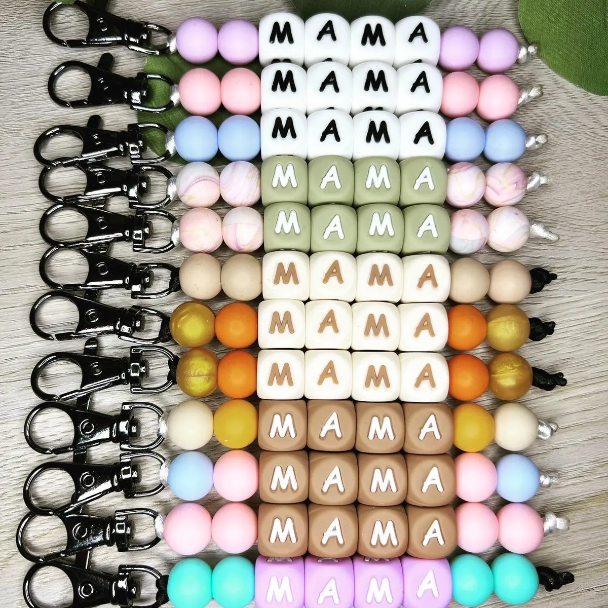 Mama Keychain