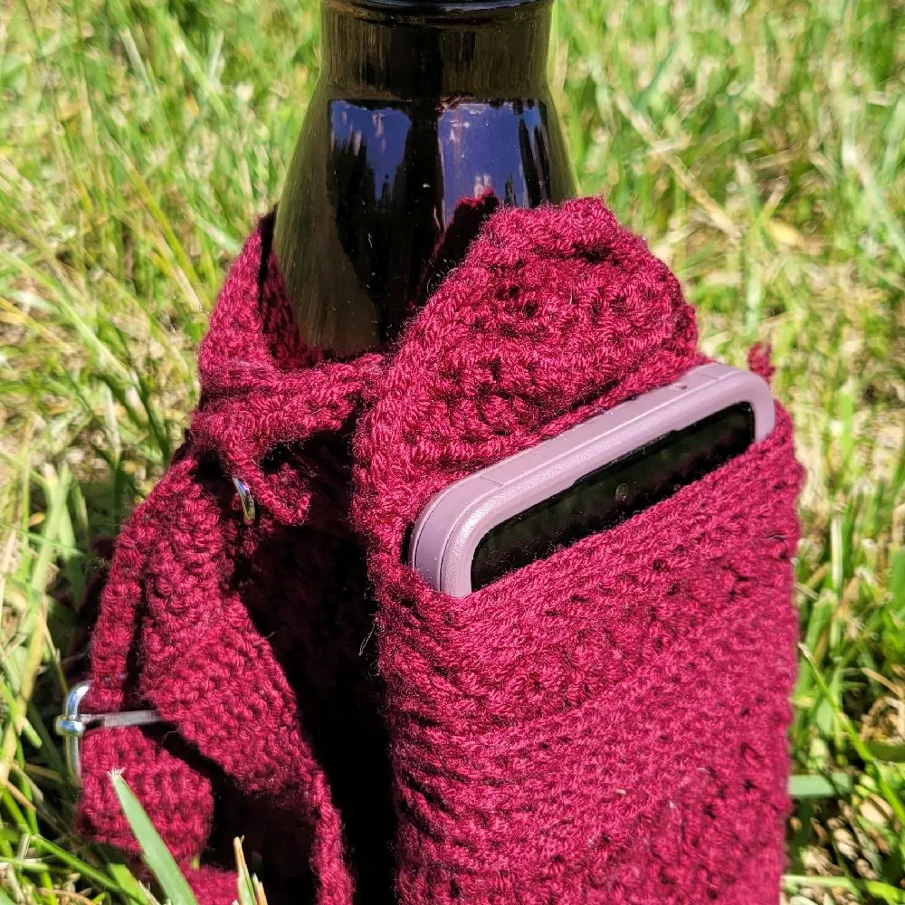 Crochet Water Bottle Holder WITH a phone case! Good for outside use. Stay hydrated on hikes, the beach, and even in the office or at home
