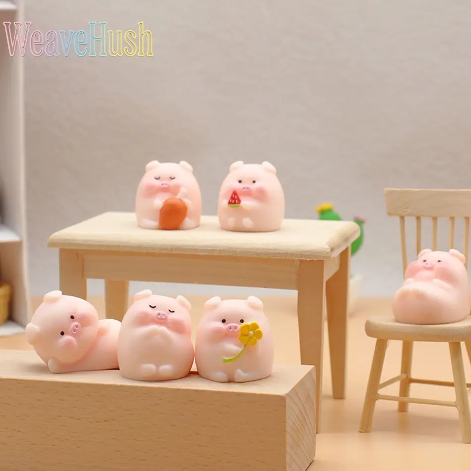 Cute Cartoon Pig Figurine Car Accessory, Aesthetic Dashboard Decoration for Women - Girly Automotive Interior Statue for Desktop, Car Dashboard Decoration, Car Interior Accessory
