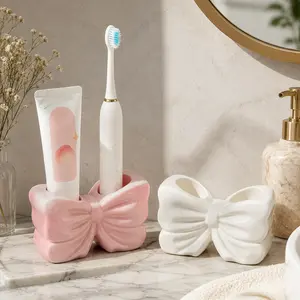 Resin Toothbrush Holder - Cute Bow-Design Bathroom Countertop Storage Accessory, Suitable for Makeup Brushes and Pens, Ideal Gift for Couples