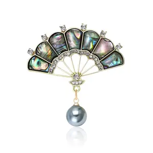 Fashionable Elegant Rhinestone Abalone Shell Fan Brooch for Women, Graceful and Generous Women's Clothing Brooch Pin