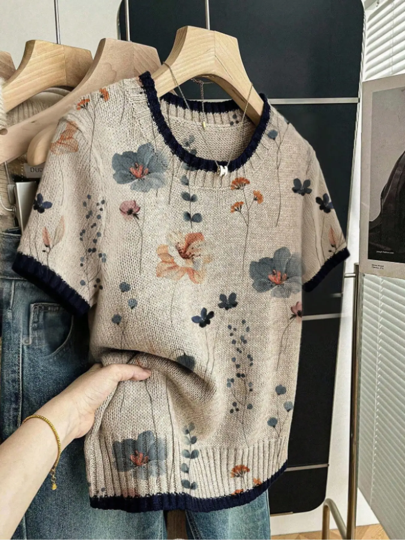 Watercolor Floral Plant Print Round Neck Sweater, Casual Short Sleeve Knitted Knitwear for Spring Summer Fall, Comfortable Warm Women's Clothing Tops